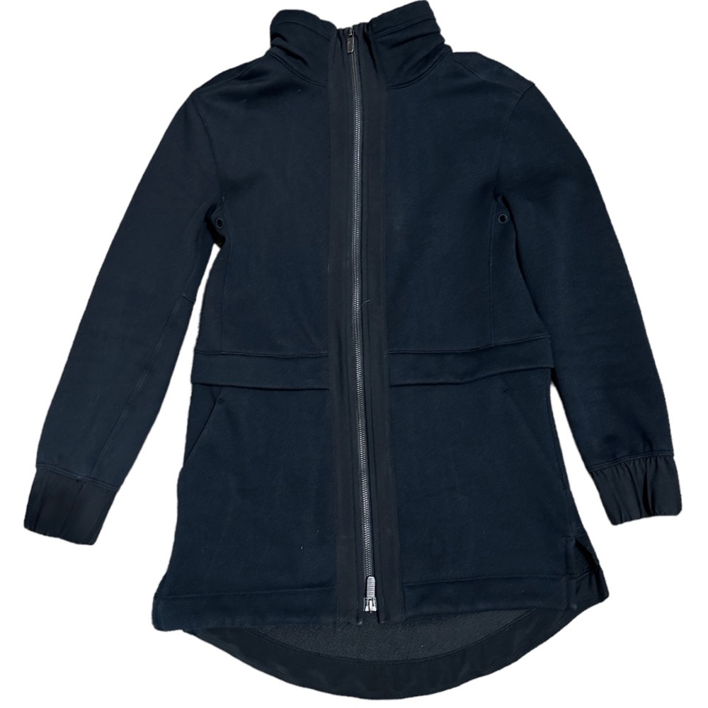 Lululemon light as warmth black jacket size 2